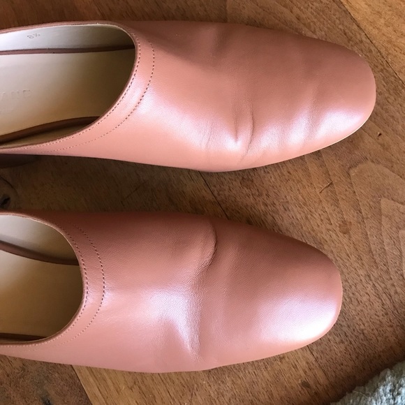 Everlane Day Block Heel Mule in Cognac - Picture 9 of 10